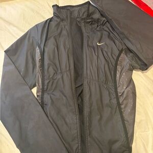 Nike Women’s Black Windbreaker jacket